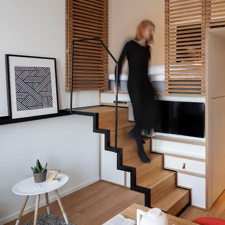 Zoku Апарт-отель 4*